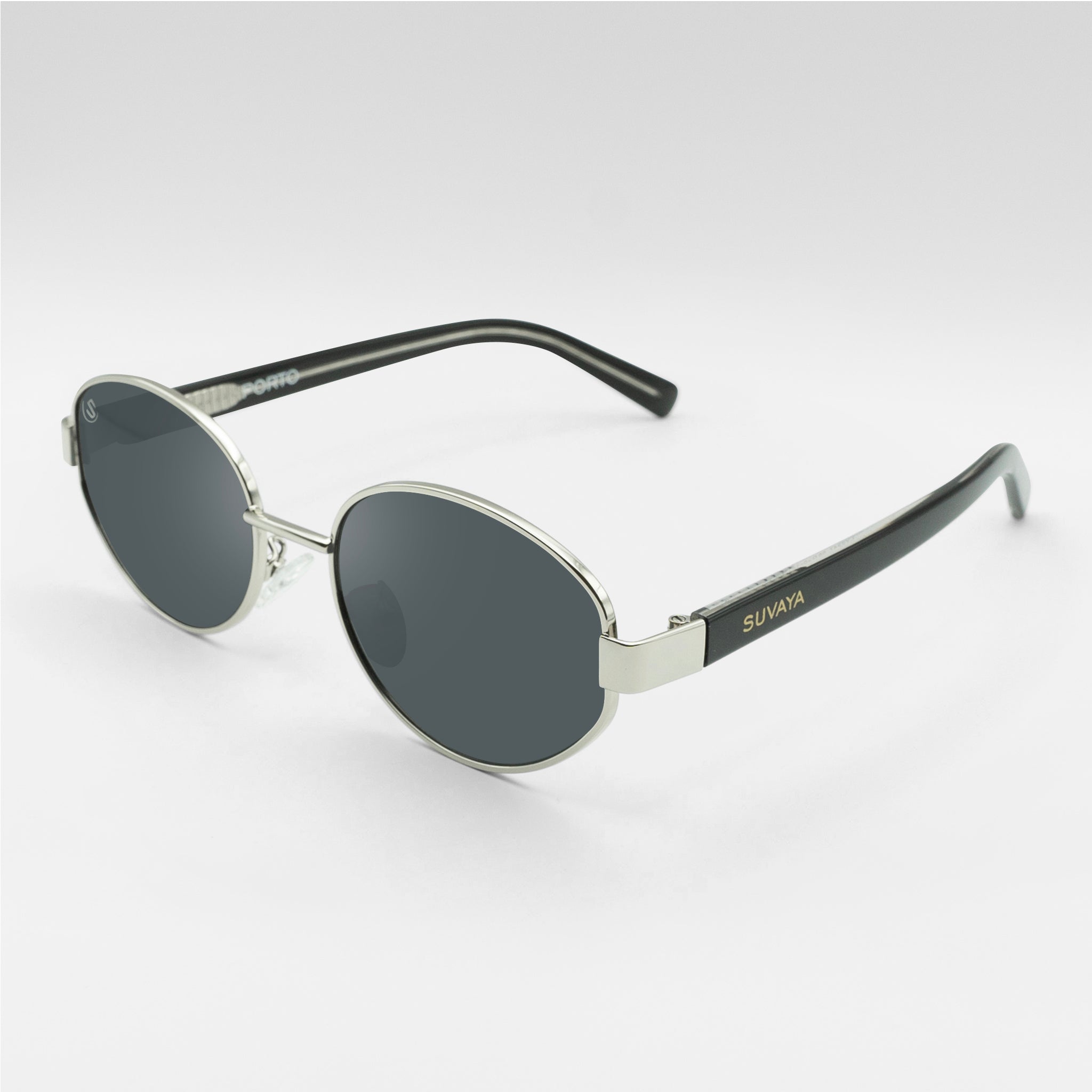 #color_Black-Silver-Grey